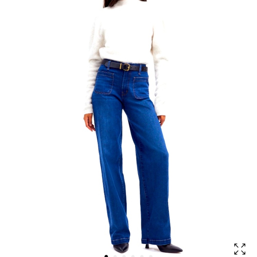 Madewell Emmett wide leg jeans patch pocket edition.